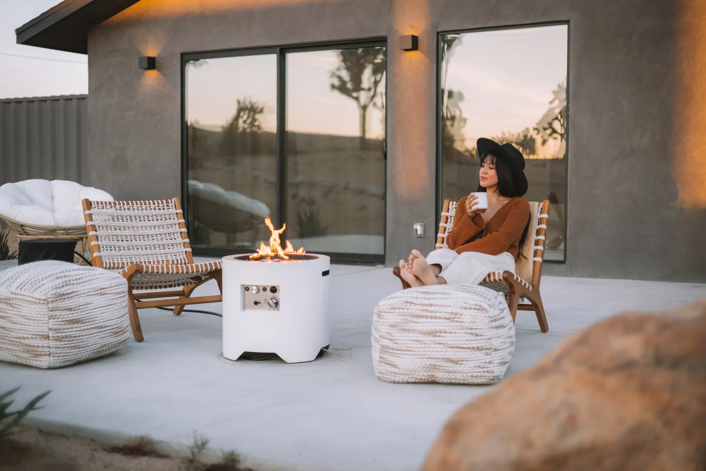 UKIAH VOYAGER - FIRE PIT & SOUND SYSTEM