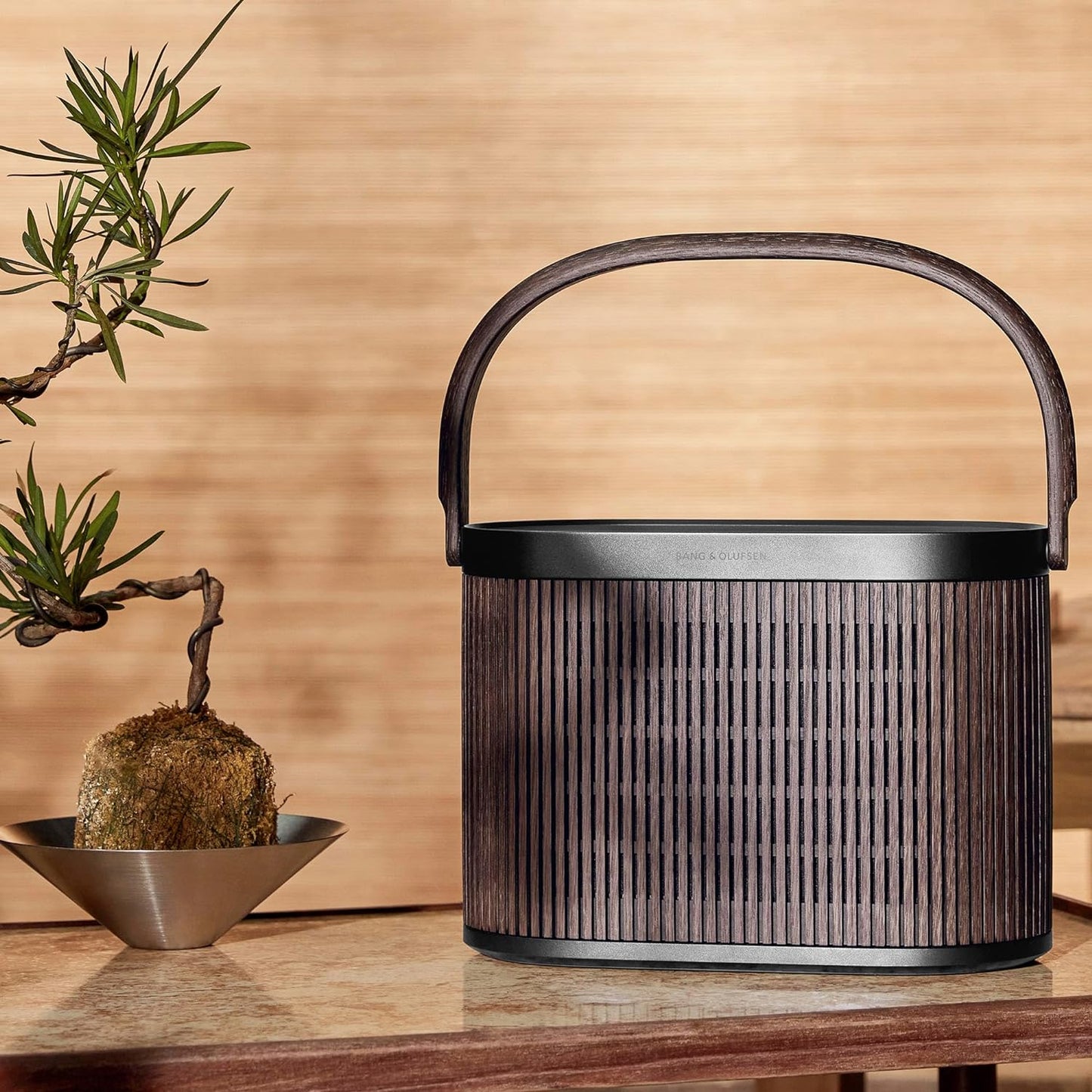 B&O BEOSOUND A5 360 SOUND SPEAKER