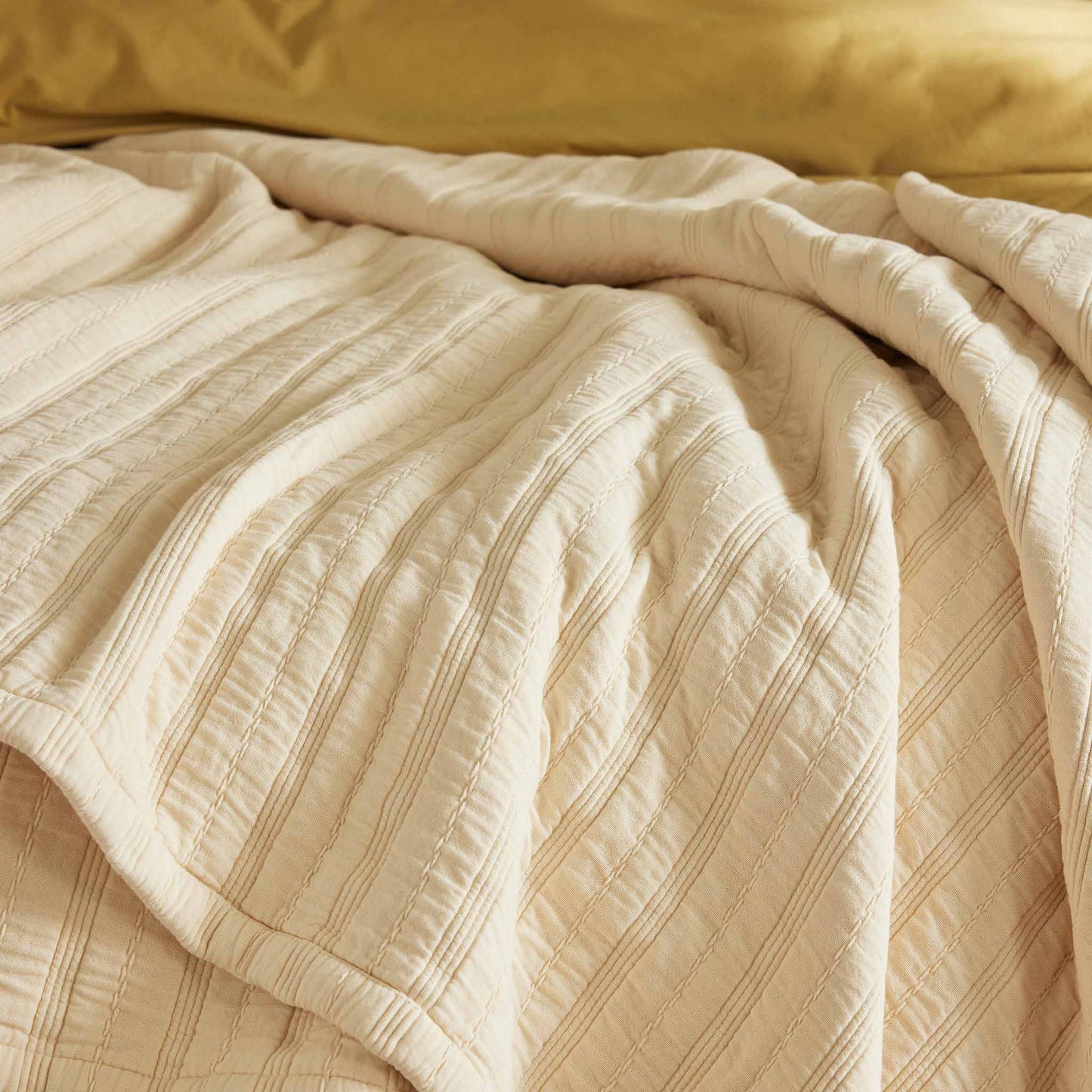 BROOKLINEN ORGANIC COTTON THROW BLANKET
